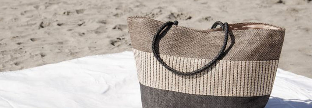 Bu Yaz Tatilinde Plaj Çantanızda Olması Gerekenleri Atlamayın